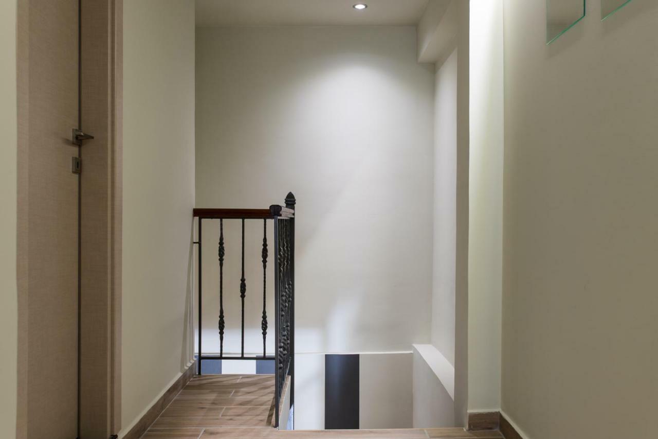 modern city center maisonette Giannina Esterno foto
