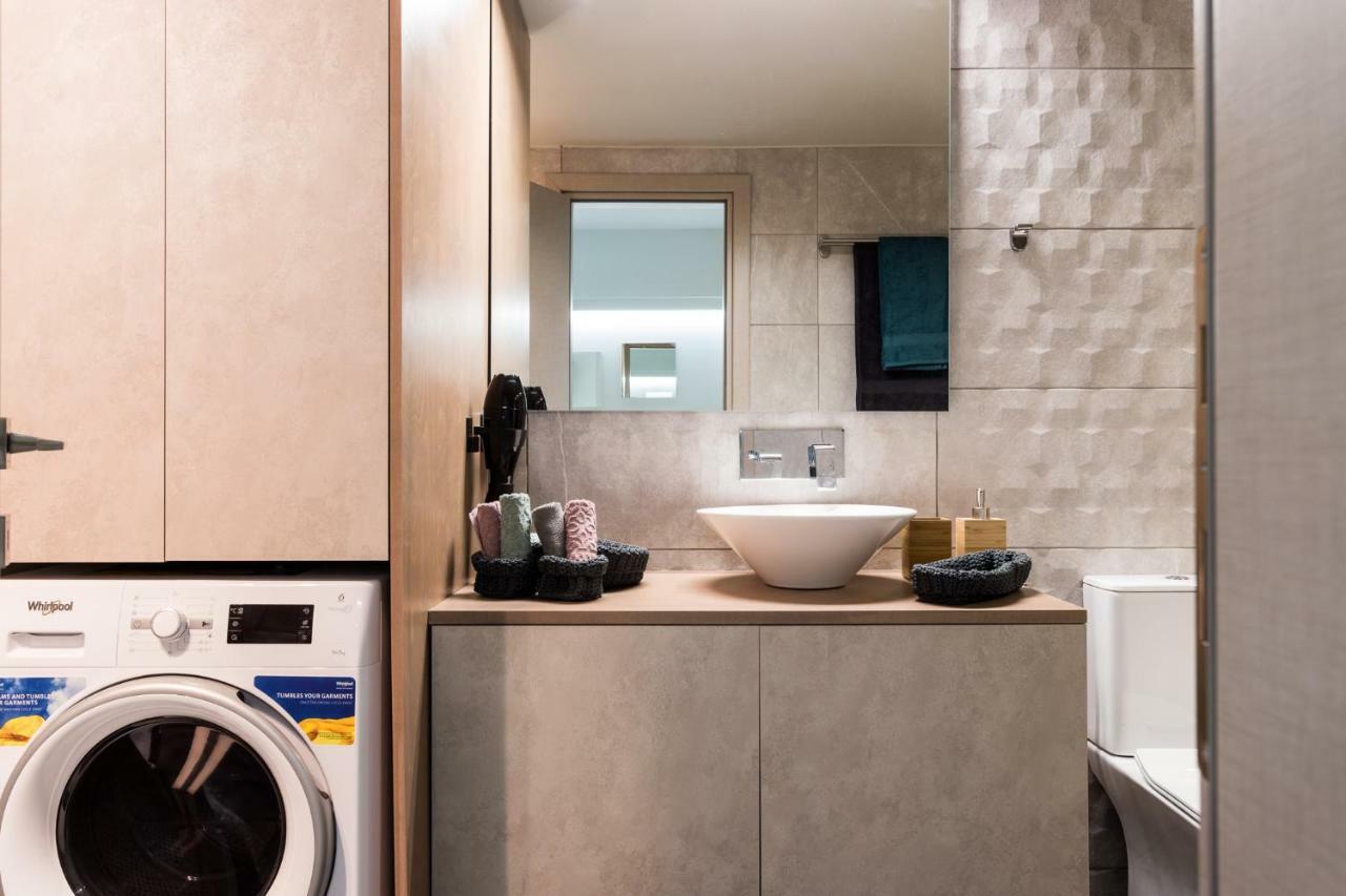 modern city center maisonette Giannina Esterno foto